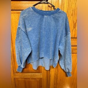 Blue cropped medium sweatshirt